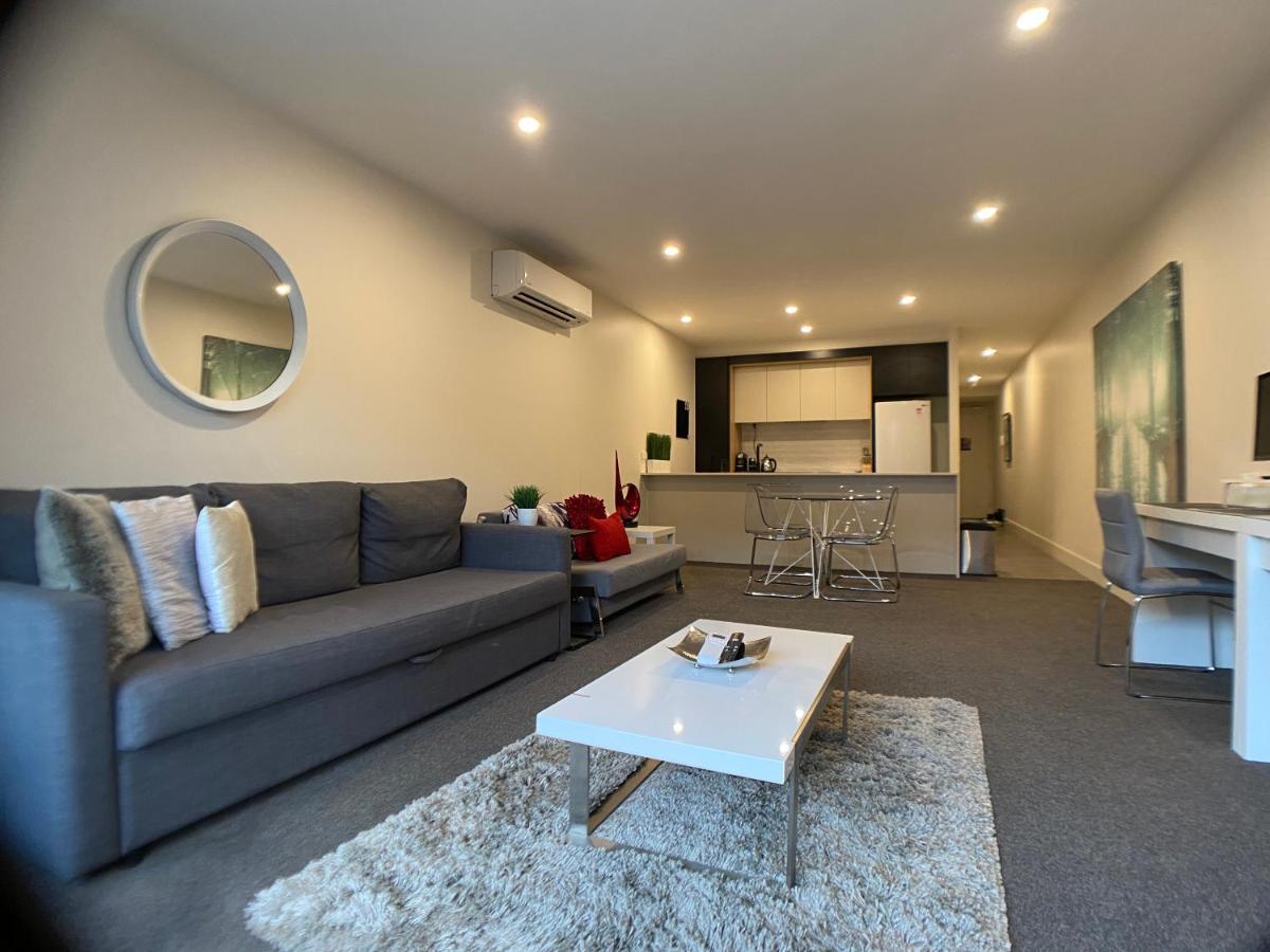 The Gallery Luxe 1 Bedroom Executive Apartment In The Heart Of Braddon Wine Secure Parking Wifi Canberra Extérieur photo